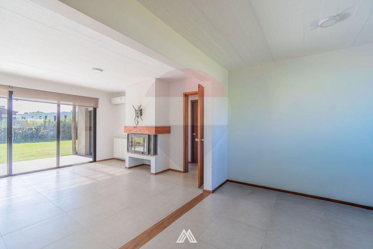 Foto de Venta casa 3 dorm Viñedos de la Tahona con piscina, imagen 3