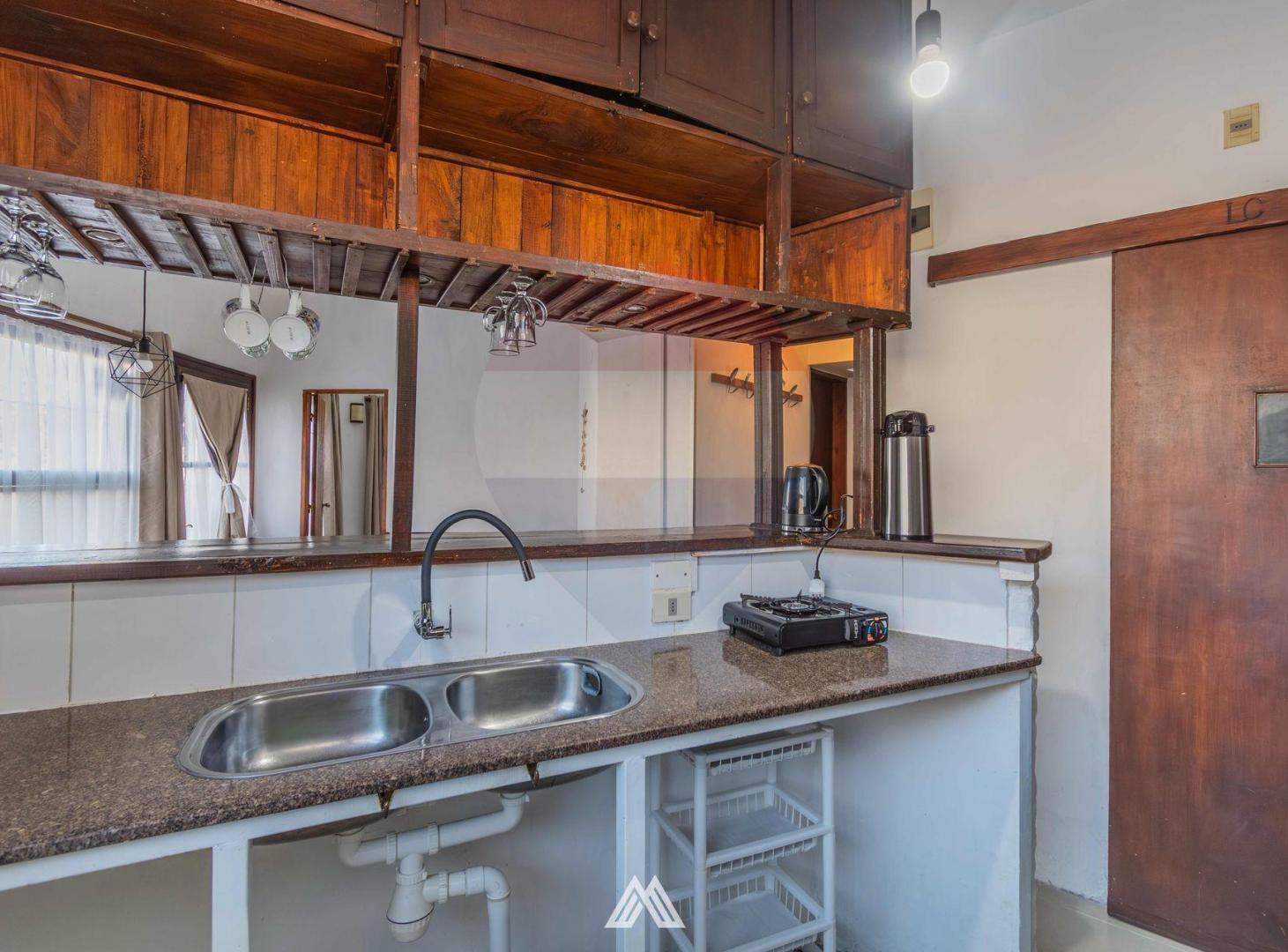 Foto de VENTA-Local Comercial proa R. Anador-PARQUE BATLLE, imagen 2