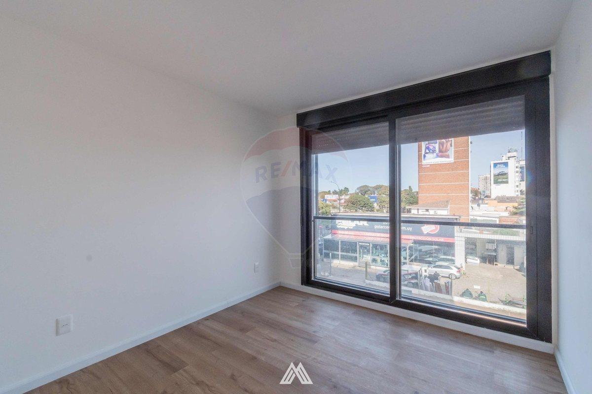 Foto de VENTA APARTAMENTO 1 DORMITORIO Y PATIO MALVIN, imagen 4