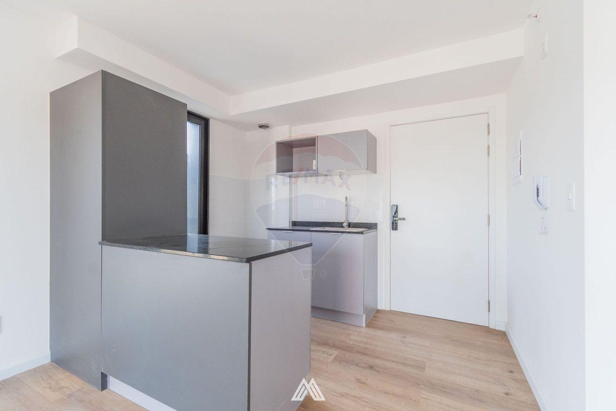 Foto de VENTA APARTAMENTO 1 DORMITORIO Y PATIO MALVIN, imagen 1