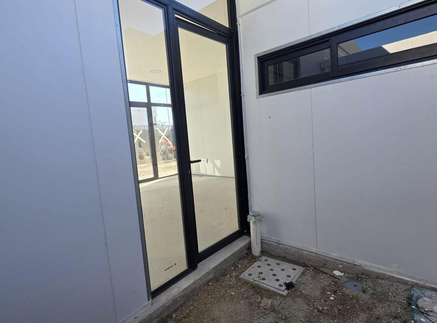 Foto de Alquiler de Local Comercial en El Pinar, imagen 4