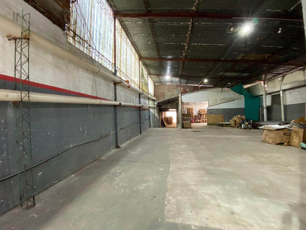 Foto de Depósito Venta Paso Molino con Renta Oportunidad, imagen 2