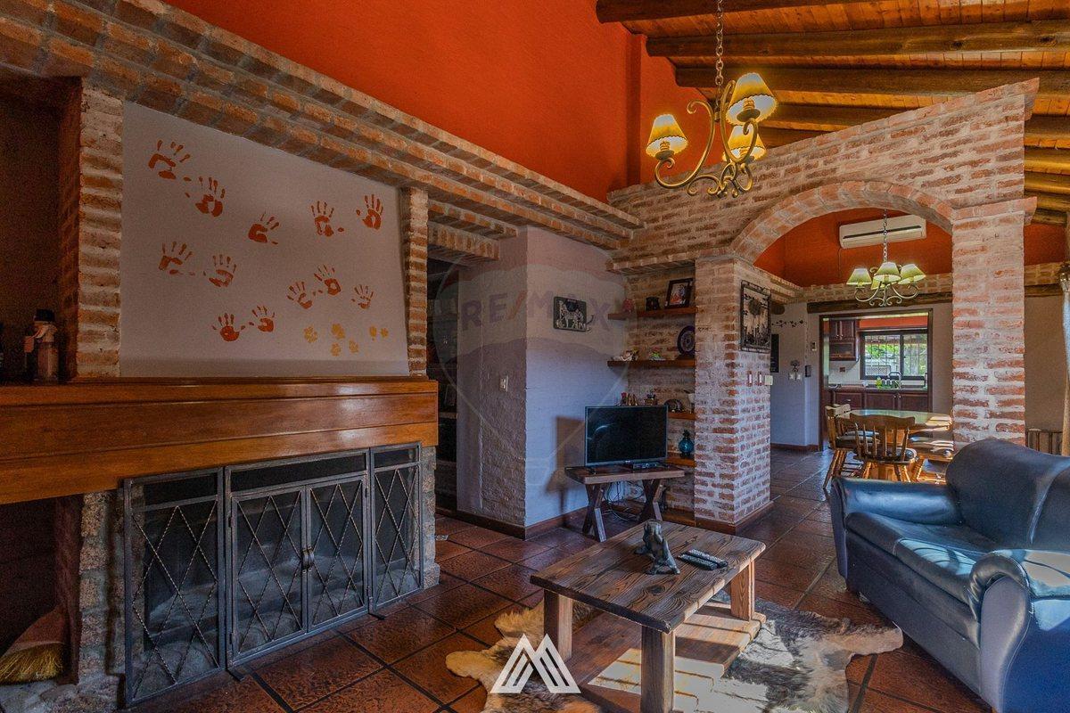 Foto de Venta de casa 3 dormitorios con piscina en Pando, imagen 2