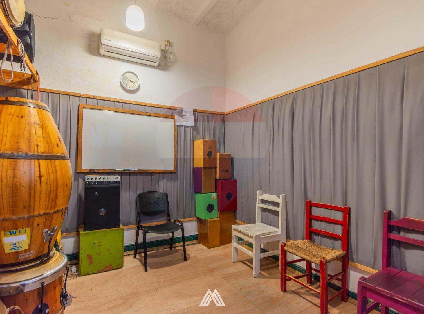 Foto de VENTA 3 LOCALES CON RENTA 11% Y VIVIENDA EN CENTRO, imagen 4