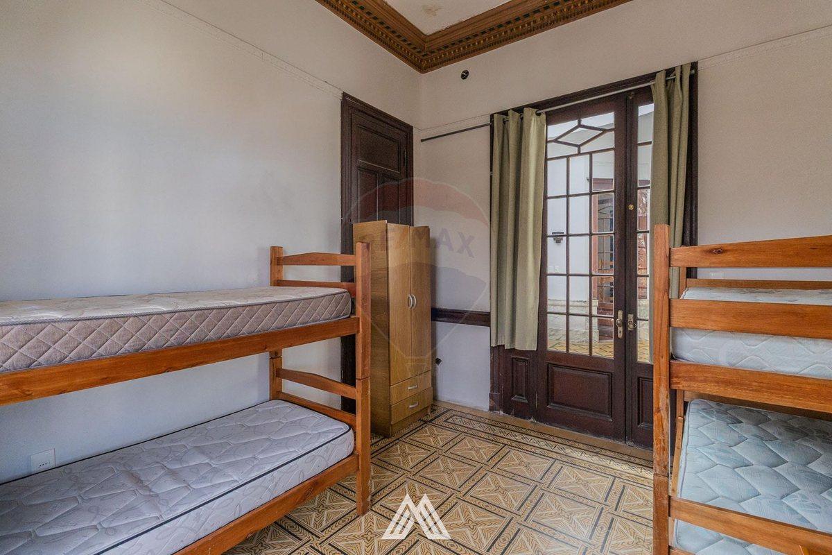 Foto de Venta casona 4 habitaciones con balcón Capurro, imagen 2