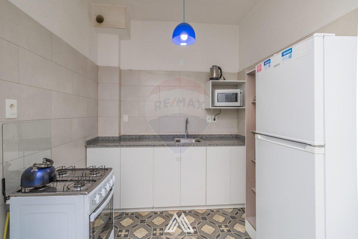 Foto de Venta casona 4 habitaciones con balcón Capurro, imagen 4