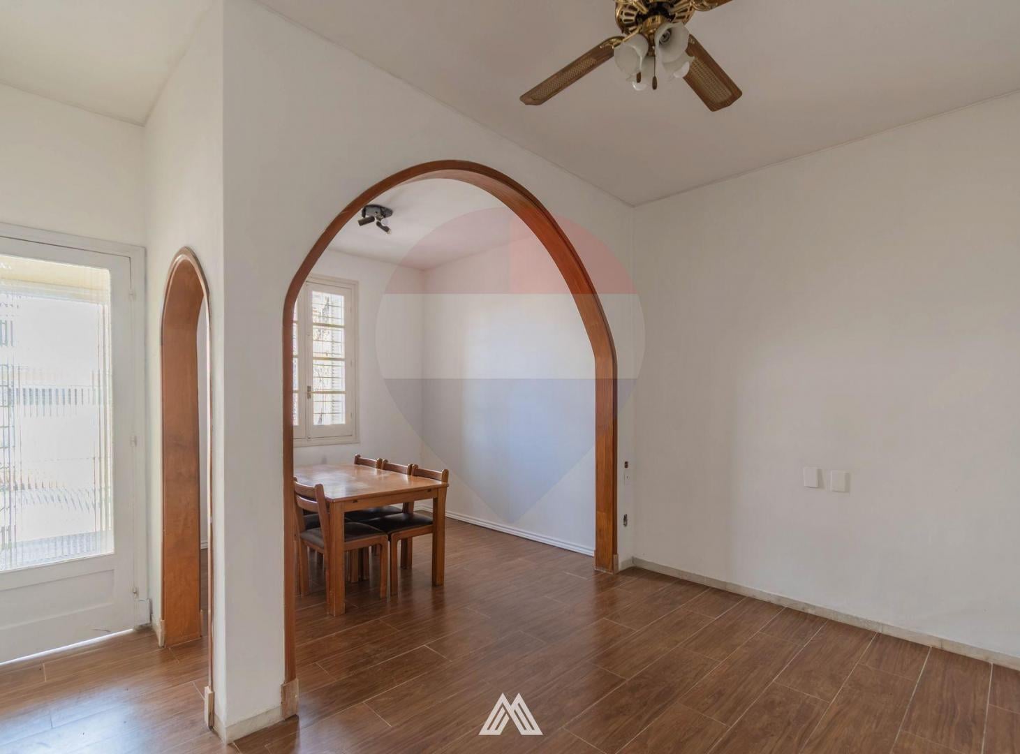 Foto de Venta casa 2 dorm la Blanqueada más escr y azotea, imagen 1