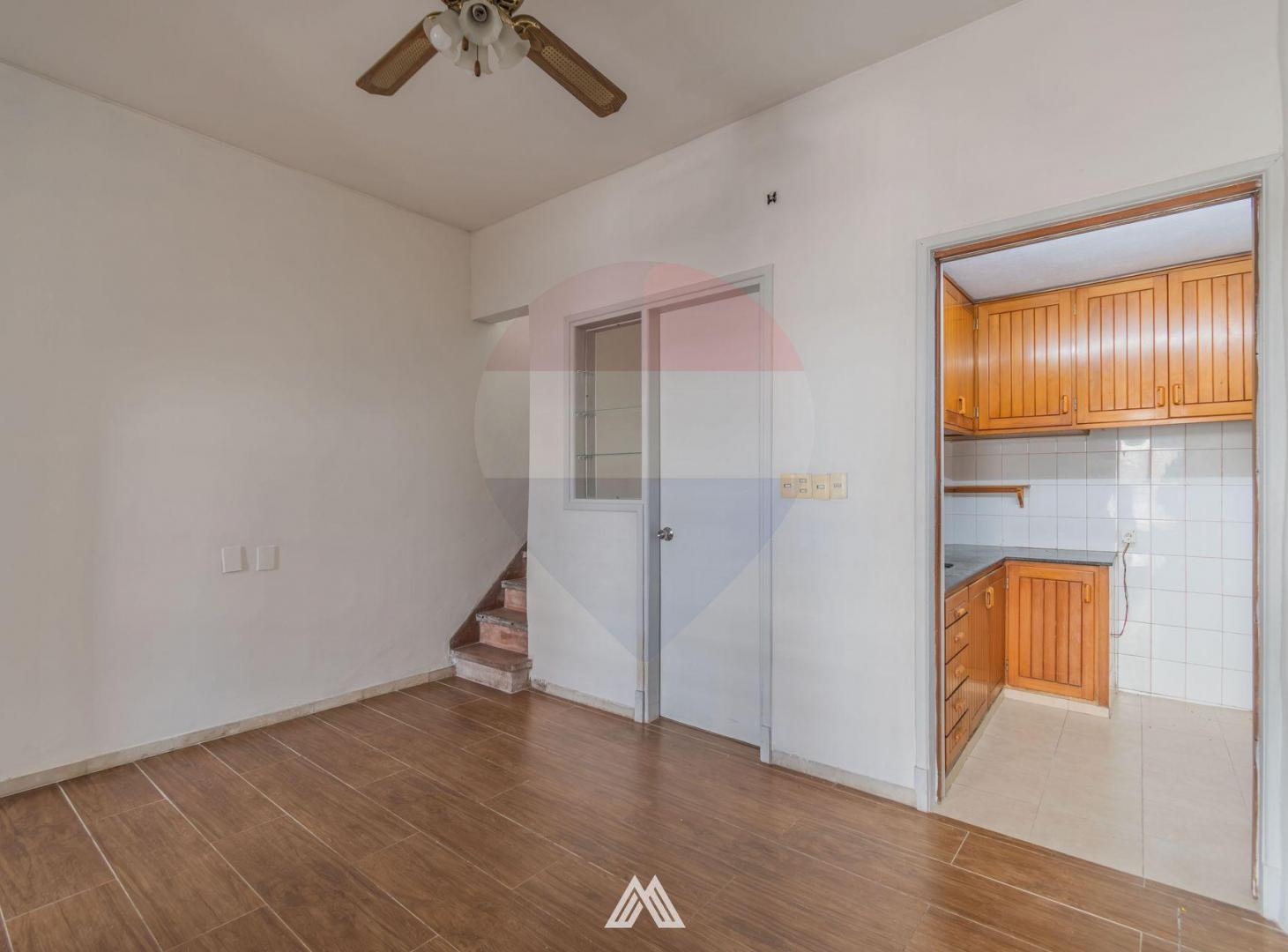 Foto de Venta casa 2 dorm la Blanqueada más escr y azotea, imagen 3