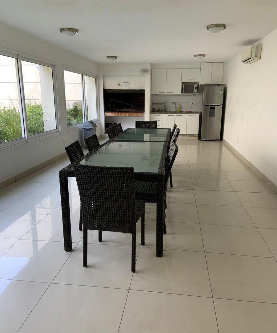 Foto de Vende Apartamento Parque Batlle 1 d Patio garage, imagen 2