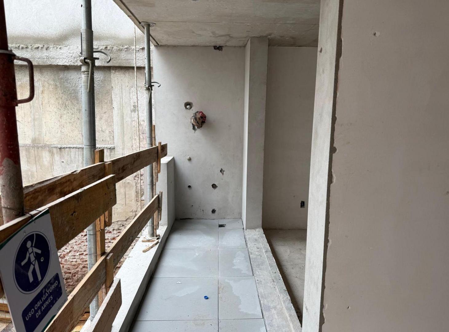 Foto de VENTA UN DORMITORIO Y TERRAZA CORDON NORTE LEY VIS, imagen 3