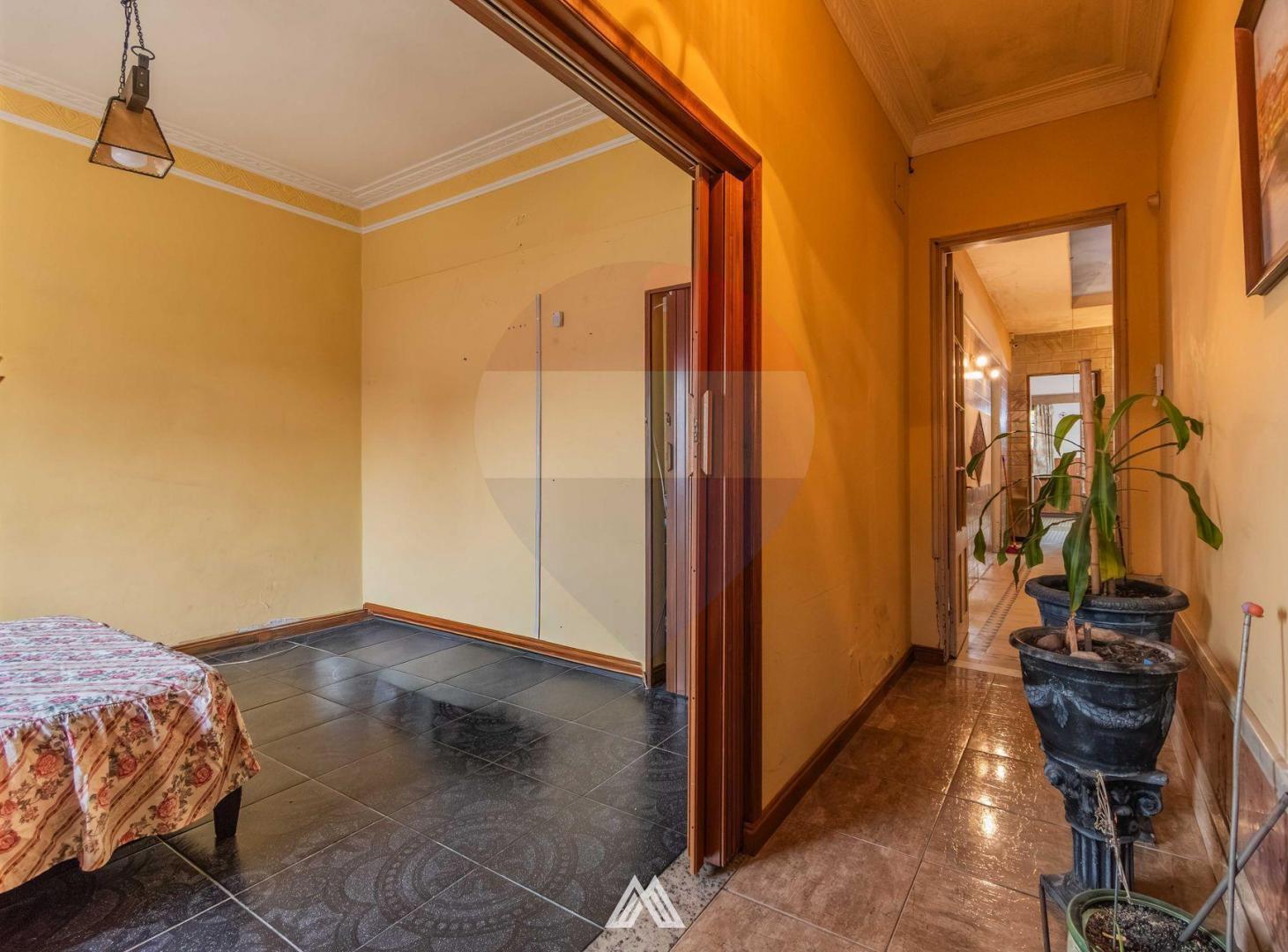 Foto de VENTA 2 CASAS 5 DORMITORIOS NUEVO PARIS, imagen 2