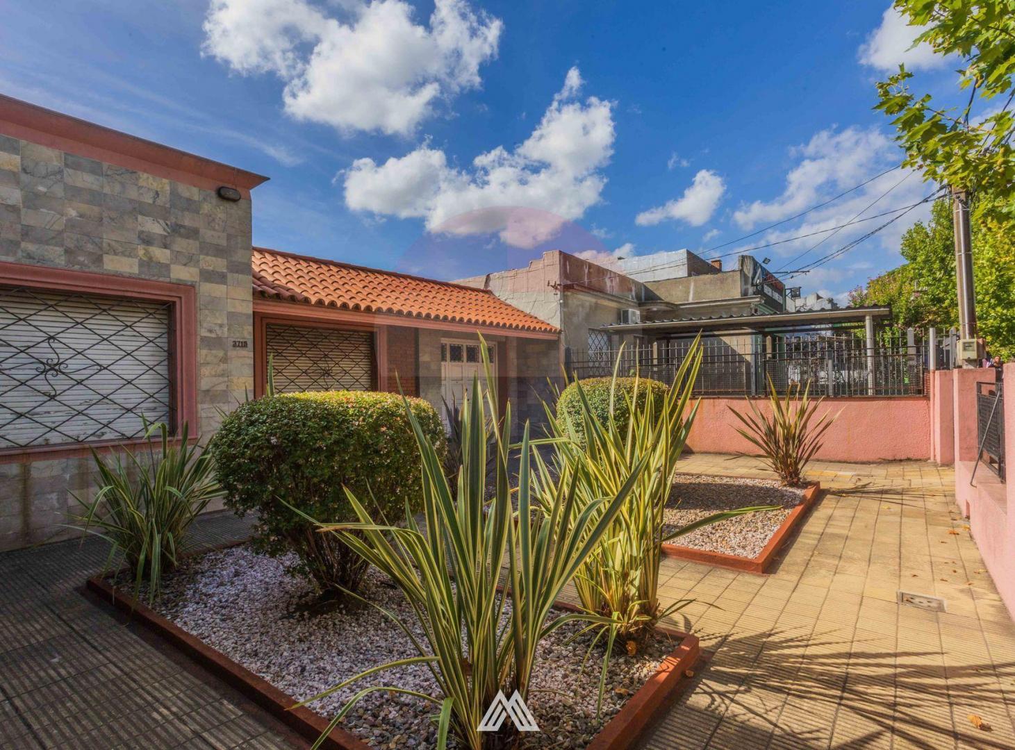 Foto de Venta casa 3 dormitorios,2 baños Cerrito, imagen 2