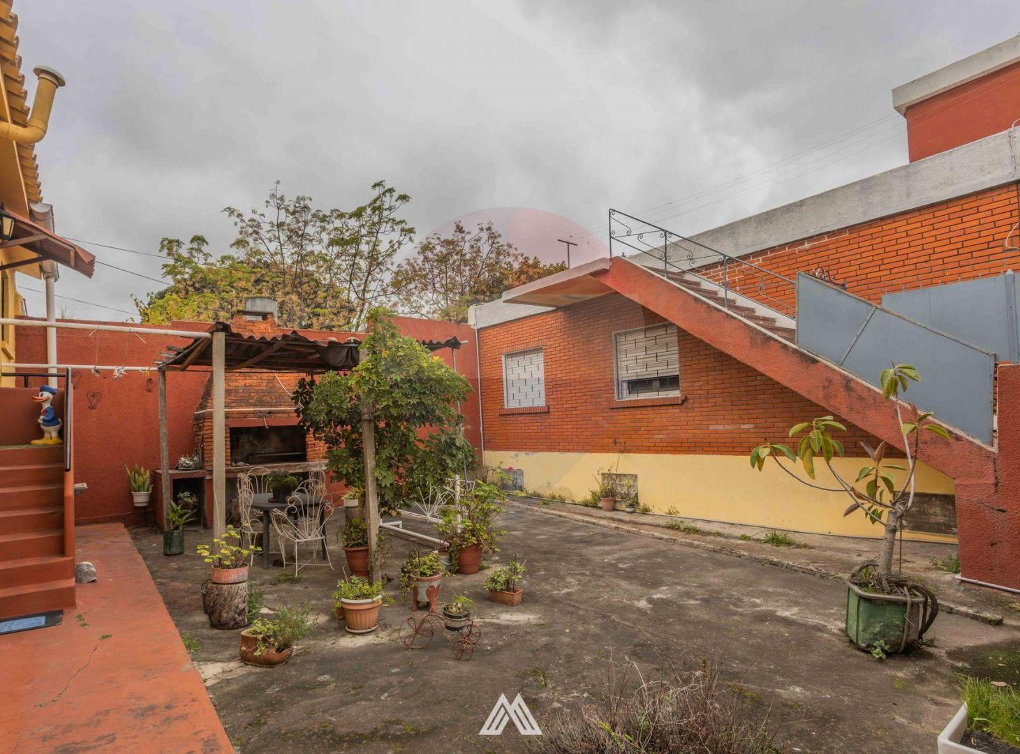 Foto de Venta Casa y 2 Apartamentos en gran terreno Malvin, imagen 5