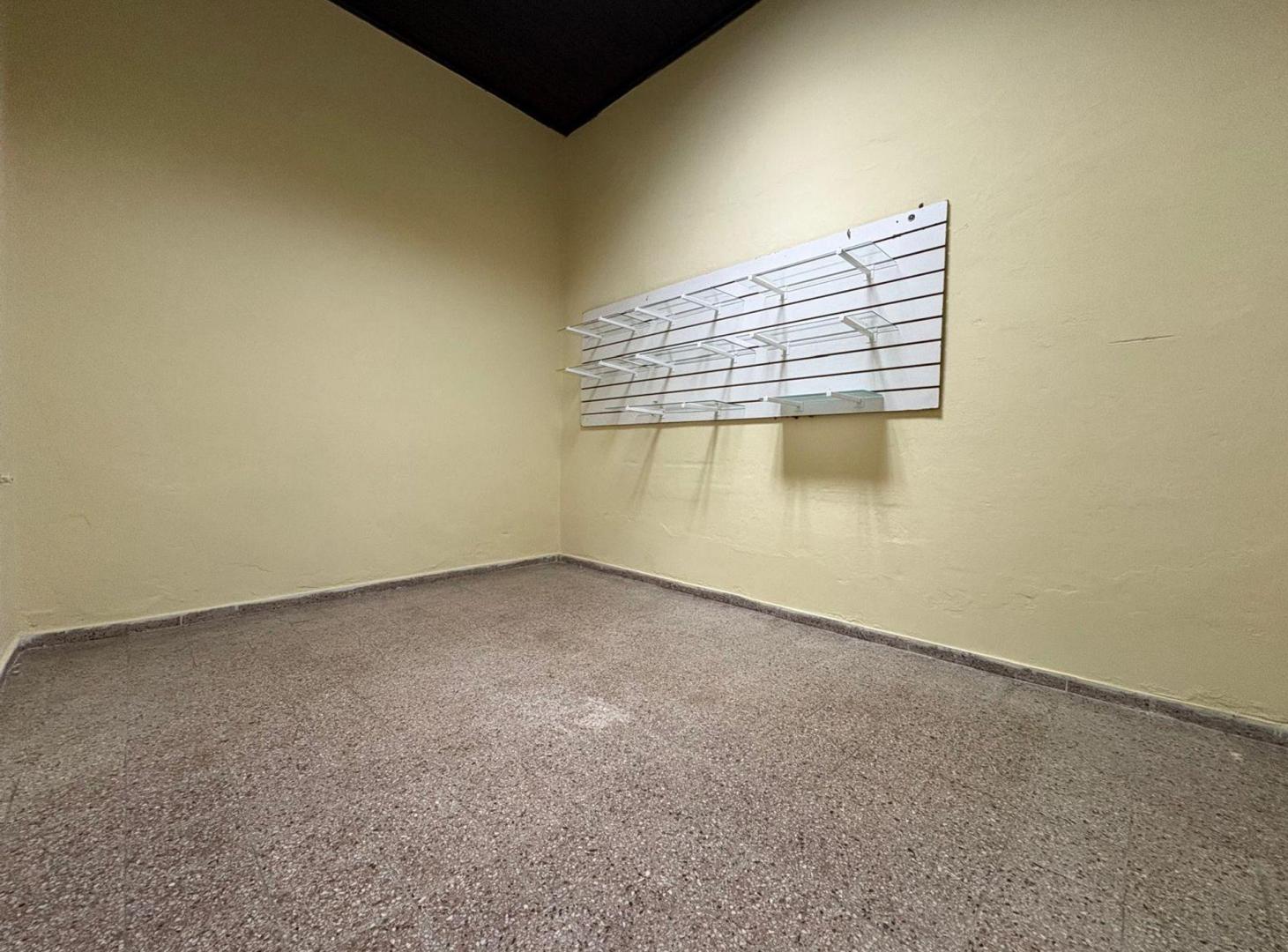 Foto de ALQUILER CONSULTORIO CON RECEPCIÓN, CENTRO, PANDO, imagen 2