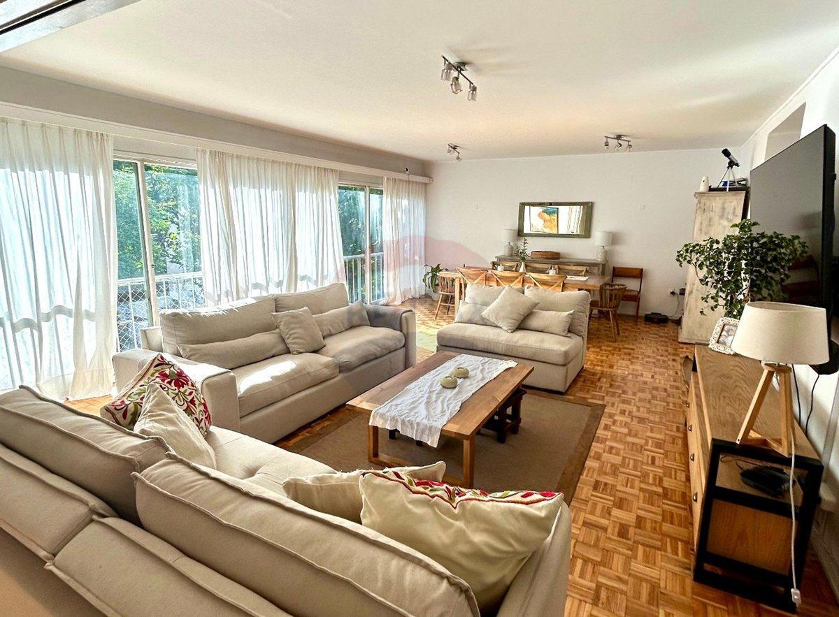 Foto de VENTA POCITOS, 3 DORM. GARAJE, SERV. COMPLETO, imagen 1