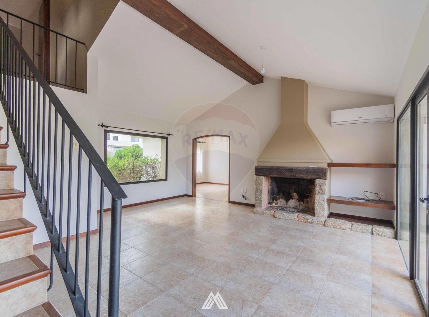 Foto de VENTA CASA EN ALTOS DE LA TAHONA CON RENTA 3 DORM, imagen 5