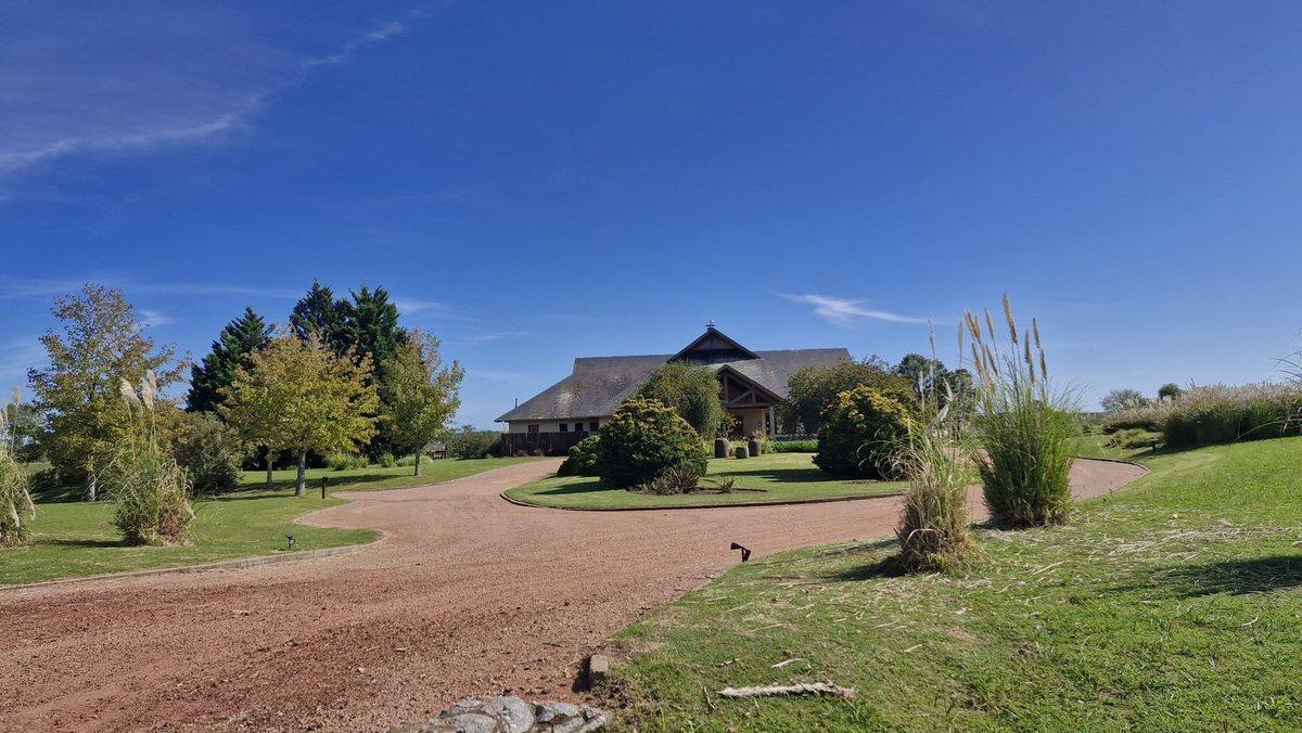 Foto de Venta Lote de 3760m2 Barrio privado Carmelo Golf, imagen 5
