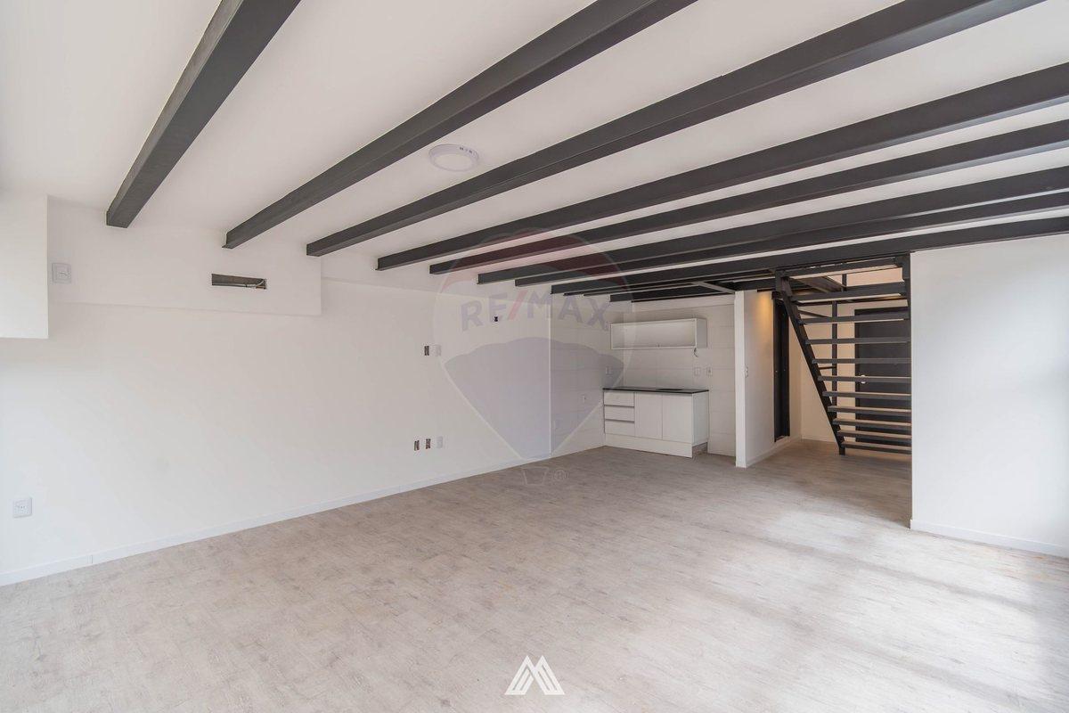 Foto de Alquiler y o Venta oficina reciclado Ciudad Vieja, imagen 5