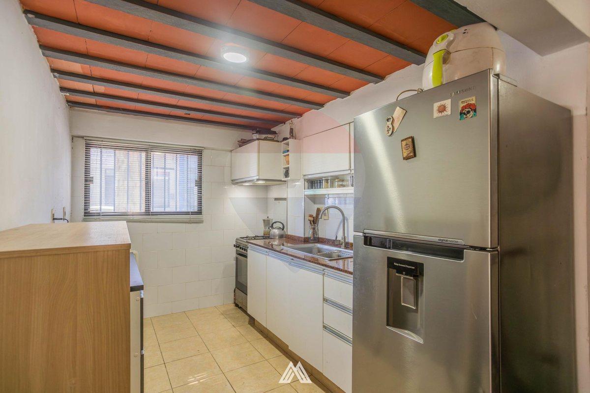 Foto de Venta casa 2 dormitorios terraza Tres Cruces, imagen 3