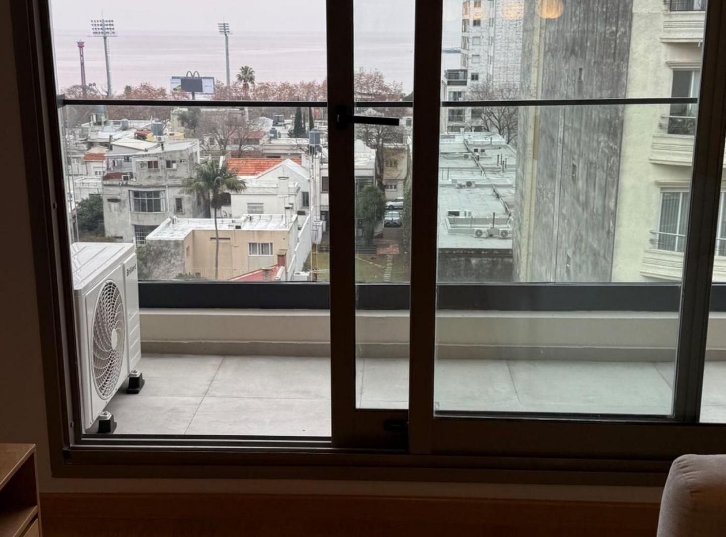 Foto de Alquila apartamento Parque Rodó amoblado 2 dorm., imagen 5
