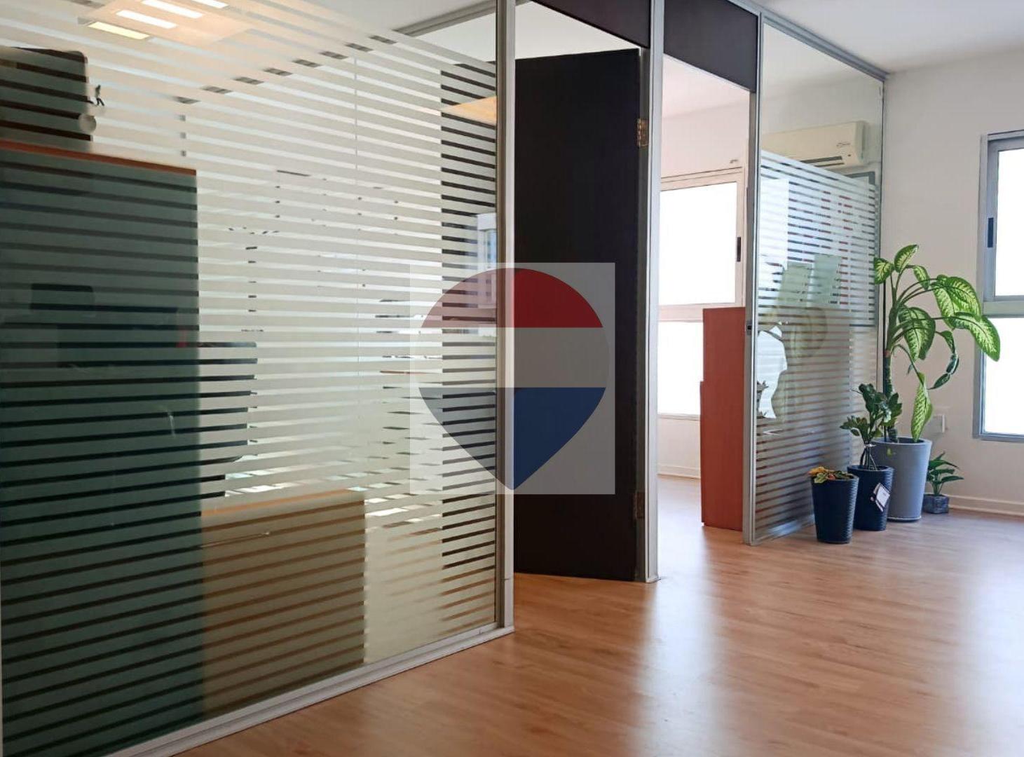 Foto de Venta Oficina corporativa en Trade Park +cochera, imagen 2