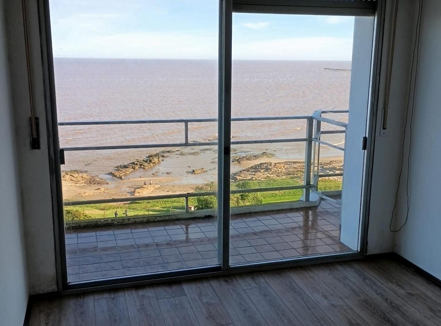 Foto de Venta Monoambiente con balcón Rambla de Malvín, imagen 3