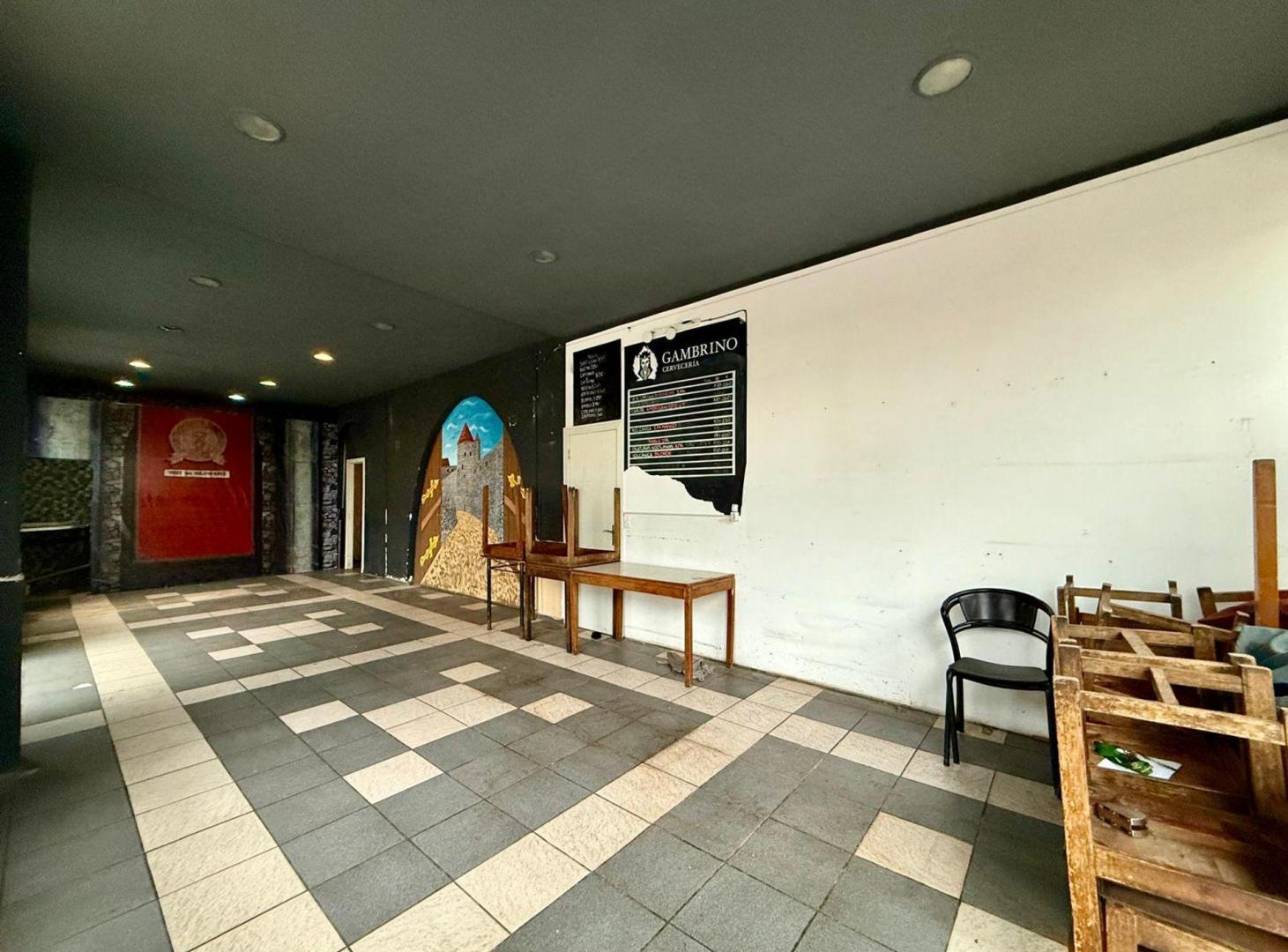 Foto de ALQUILER LOCAL COMERCIAL ESQUINA MALVIN, imagen 5