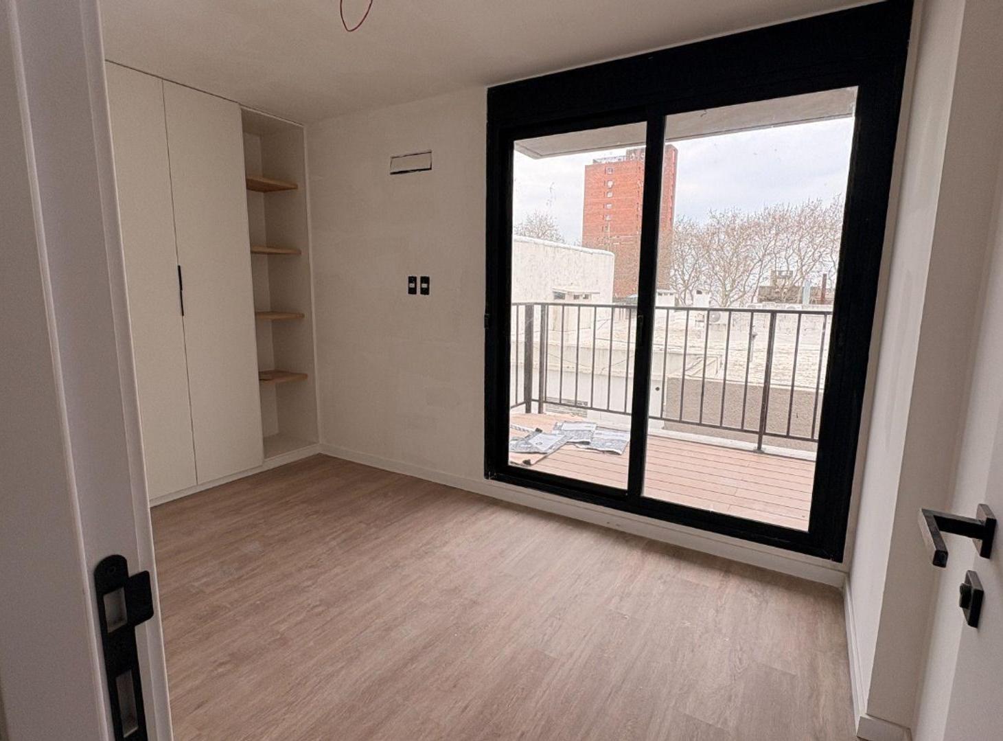 Foto de VENTA BARRIO SUR APTO 1 DORM. SET 26 CONTRAFRENTE, imagen 1