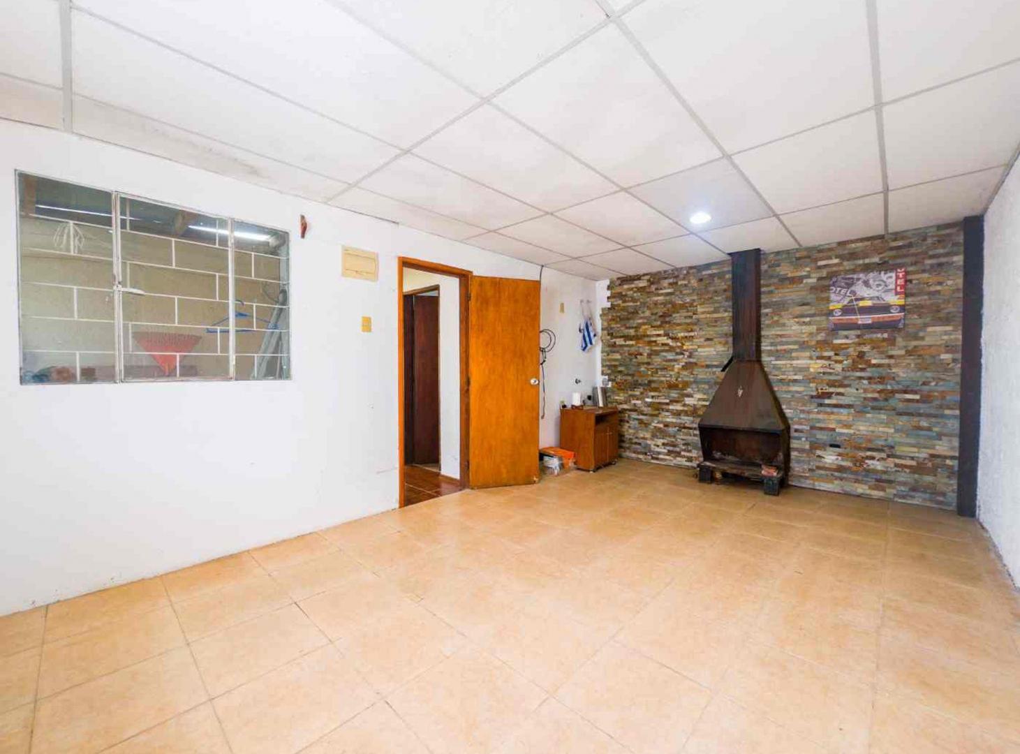 Foto de Venta Casa Dúplex + Apartamento al fondo en Pando, imagen 5