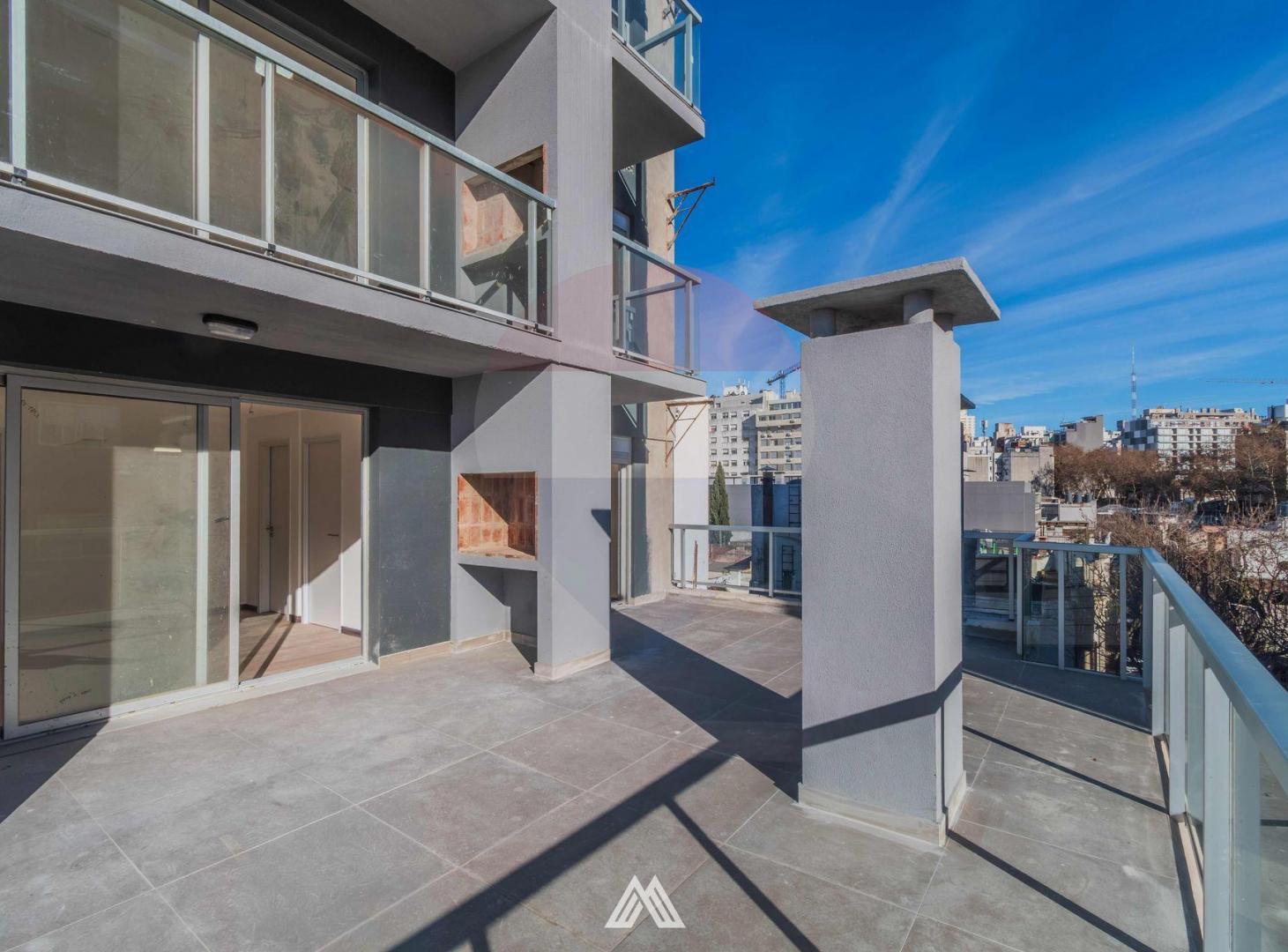 Foto de VENTA CORDON PENTHOUSE 1 DORMITORIO PARRILLER0, imagen 2