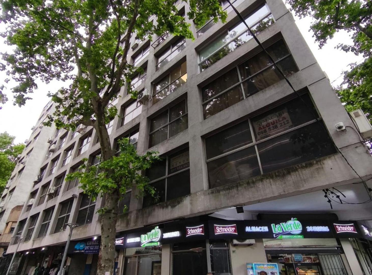 Foto de VENTA DE 3 COCHERA EN CORDÓN, imagen 1