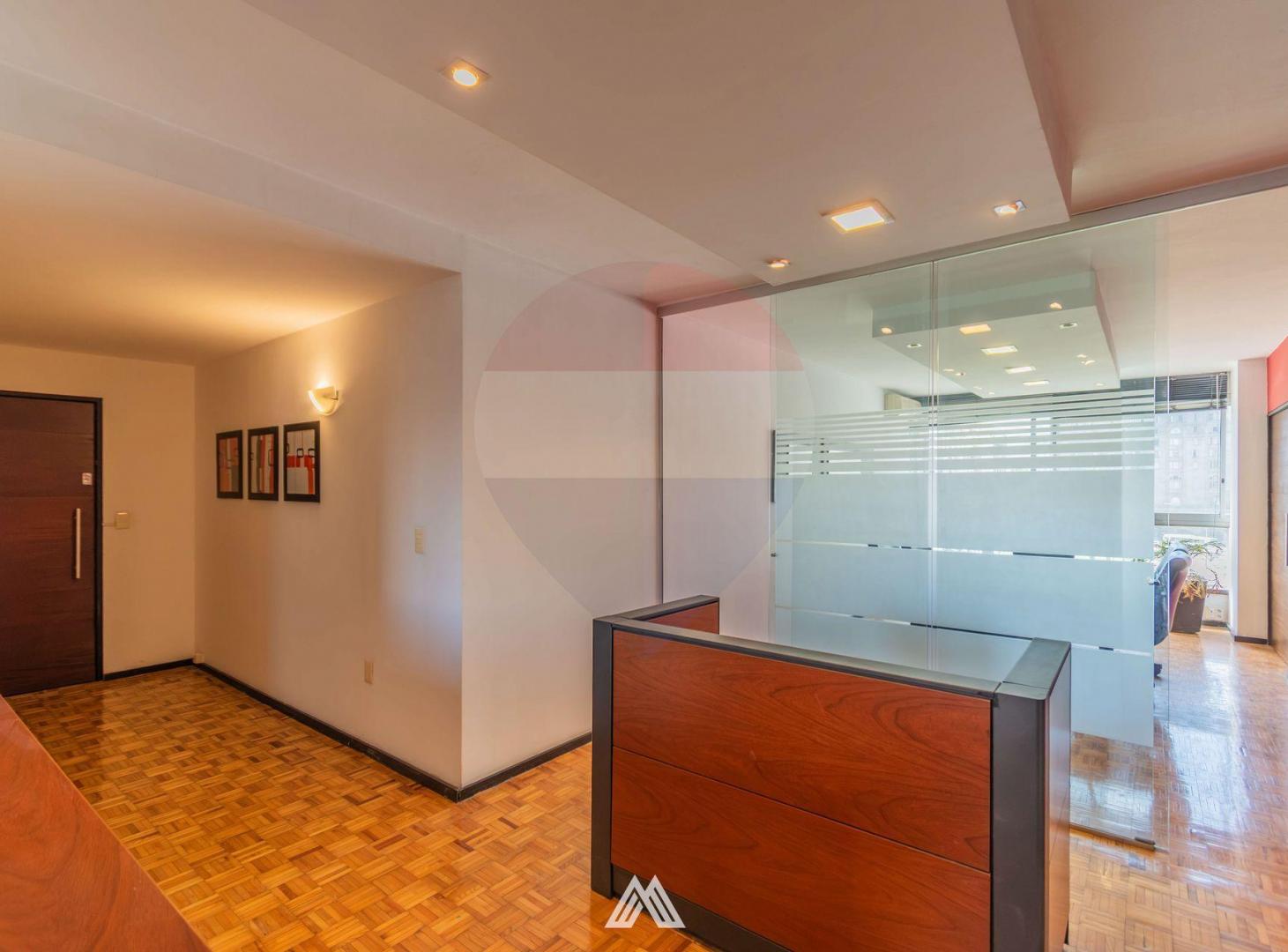 Foto de VENTA APTO CIUDAD VIEJA 3 DORMITORIOS Y GARAJE, imagen 2