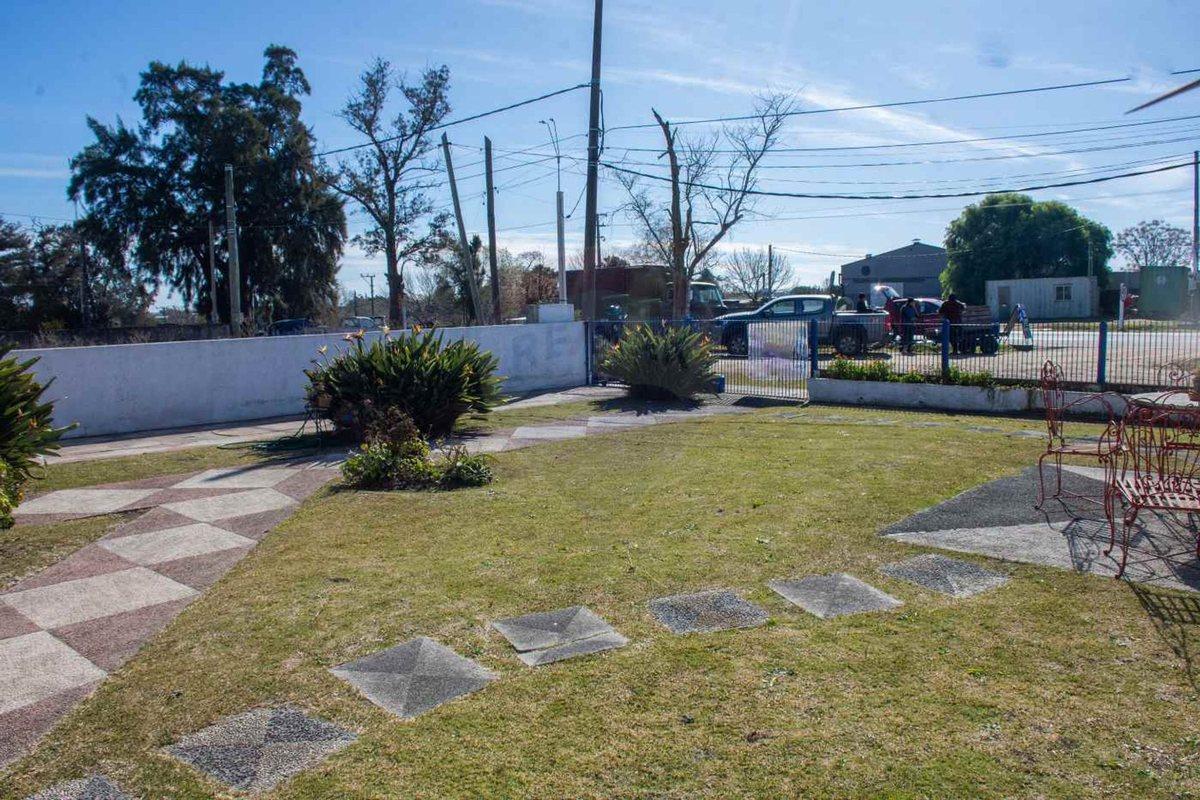 Foto de Venta casa 4 dormitorios en San Jacinto con garaje, imagen 2