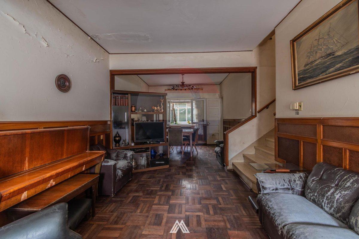 Foto de Venta casa 4 dormitorios garage PU Pocitos, imagen 1