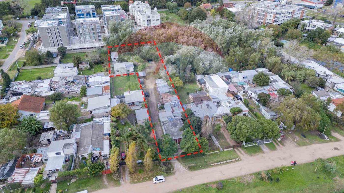 Foto de VENTA Terreno 2.591 m2 en Carrasco Norte y 5 Casas, imagen 1