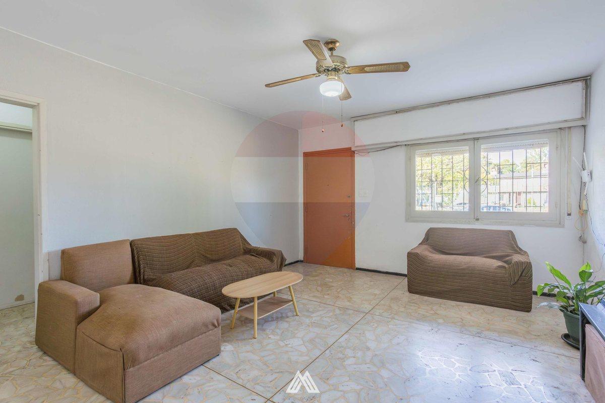 Foto de VENTA CASA 3 DORMITORIOS GARAGE MALVIN, imagen 2
