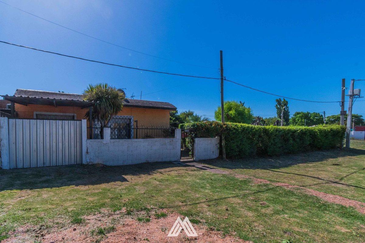 Foto de Venta casa 2 dorm. + apto + barbacoa Las Acacias, imagen 5
