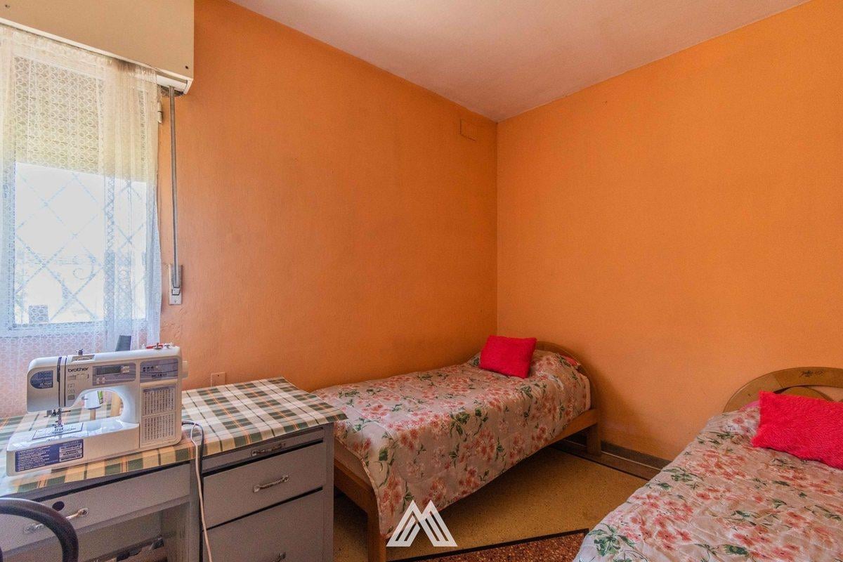 Foto de Venta casa 2 dorm. + apto + barbacoa Las Acacias, imagen 3
