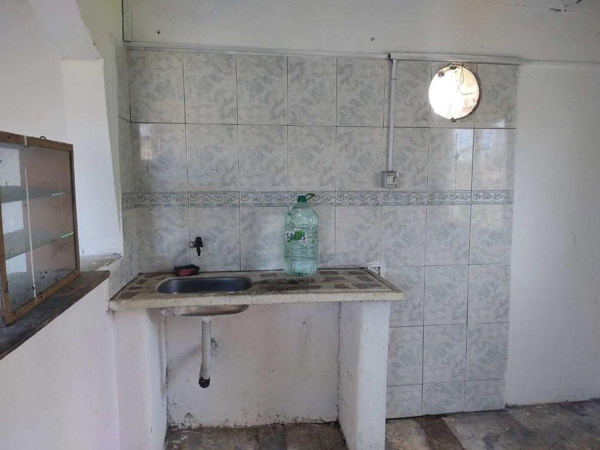 Foto de Alquiler Local Comercial con Amplio Terreno, imagen 5