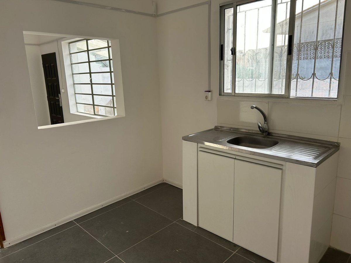 Foto de Se alquila local comercial en Av. Roosevelt, Pando, imagen 4