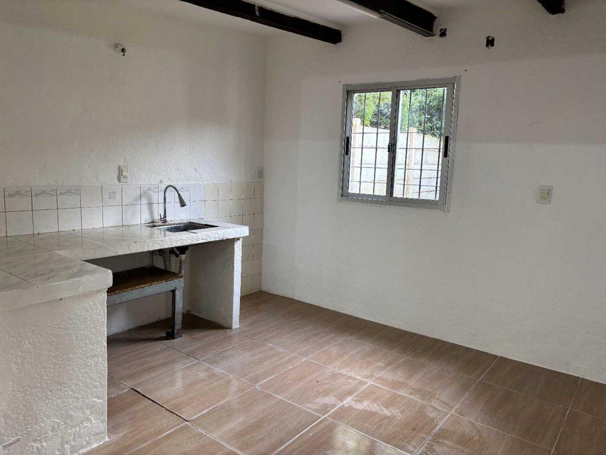 Foto de ALQUILER CASA 2 DORMITORIOS Y COCHERA EN SAN LUIS, imagen 4