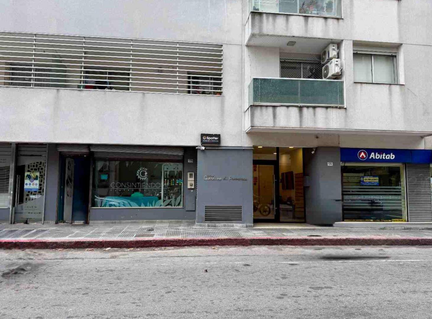 Foto de Venta local comercial con renta en Cordón, imagen 4
