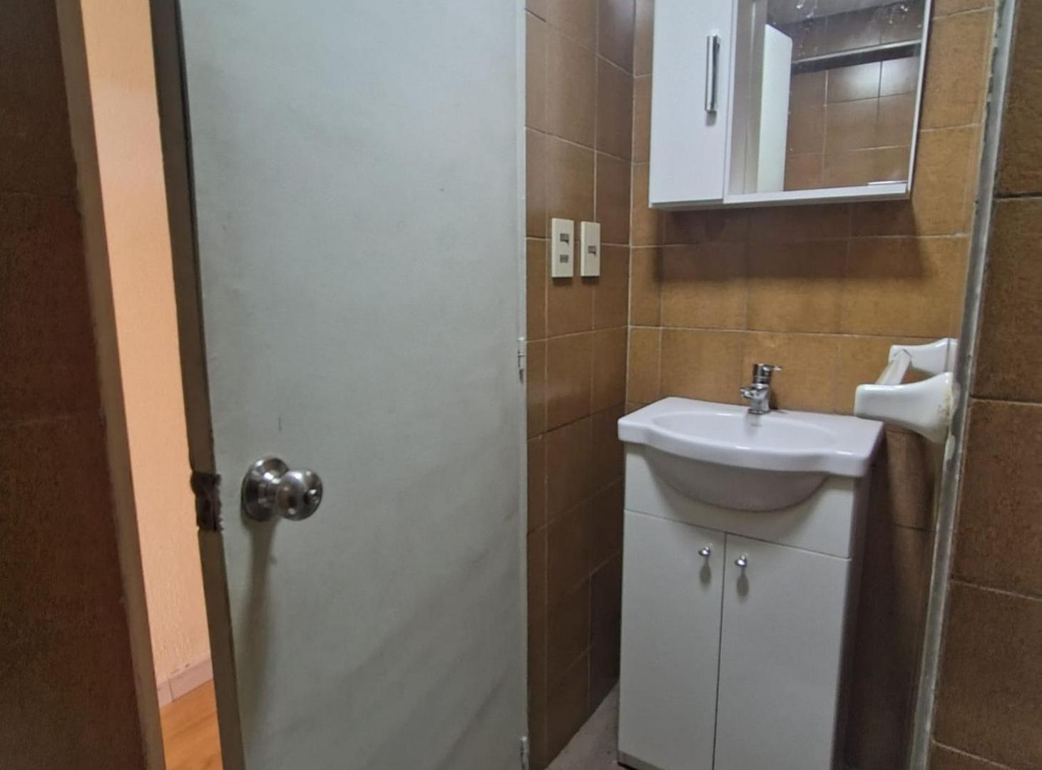 Foto de Venta oficina piso alto oportunidad Centro, imagen 5
