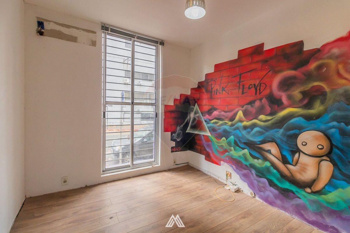 Foto de VENTA DE CASA 5 DORMITORIOS EN PALERMO, imagen 2
