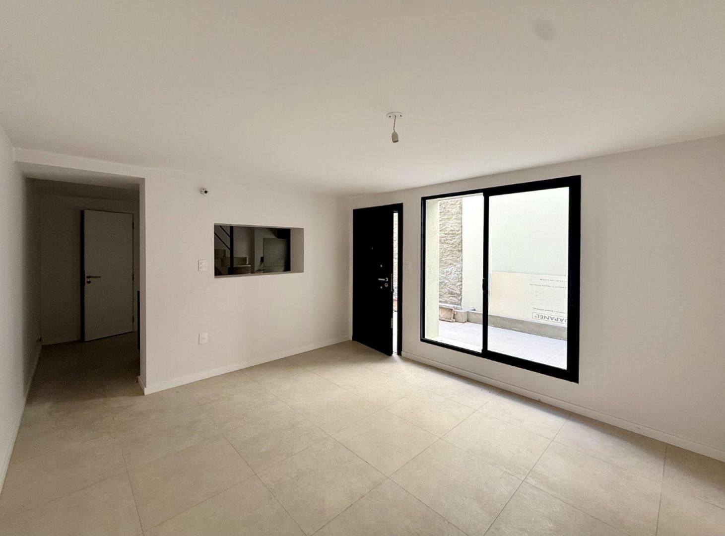 Foto de Venta Parque Rodo casa ph 1 dorm con parrillero, imagen 2
