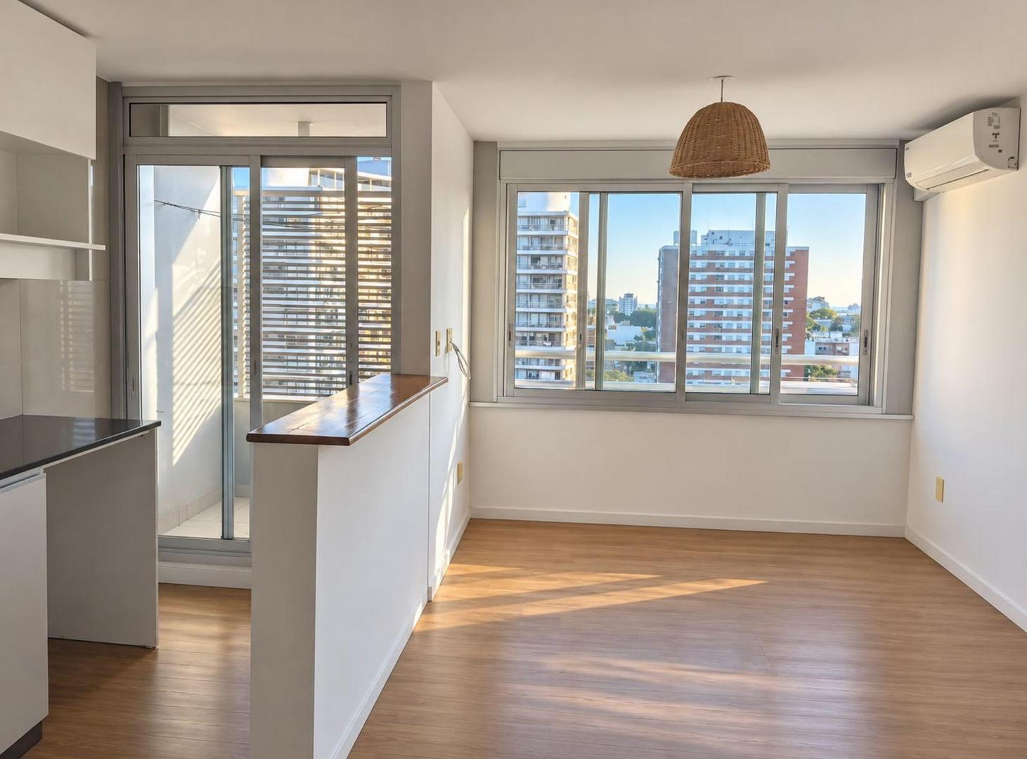 Foto de Venta apartamento Malvin un dormitorio y garage, imagen 1