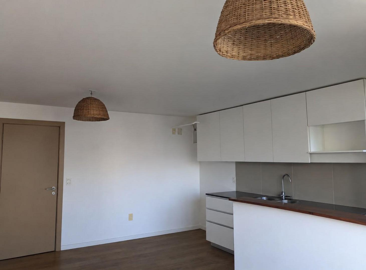 Foto de Venta apartamento Malvin un dormitorio y garage, imagen 5