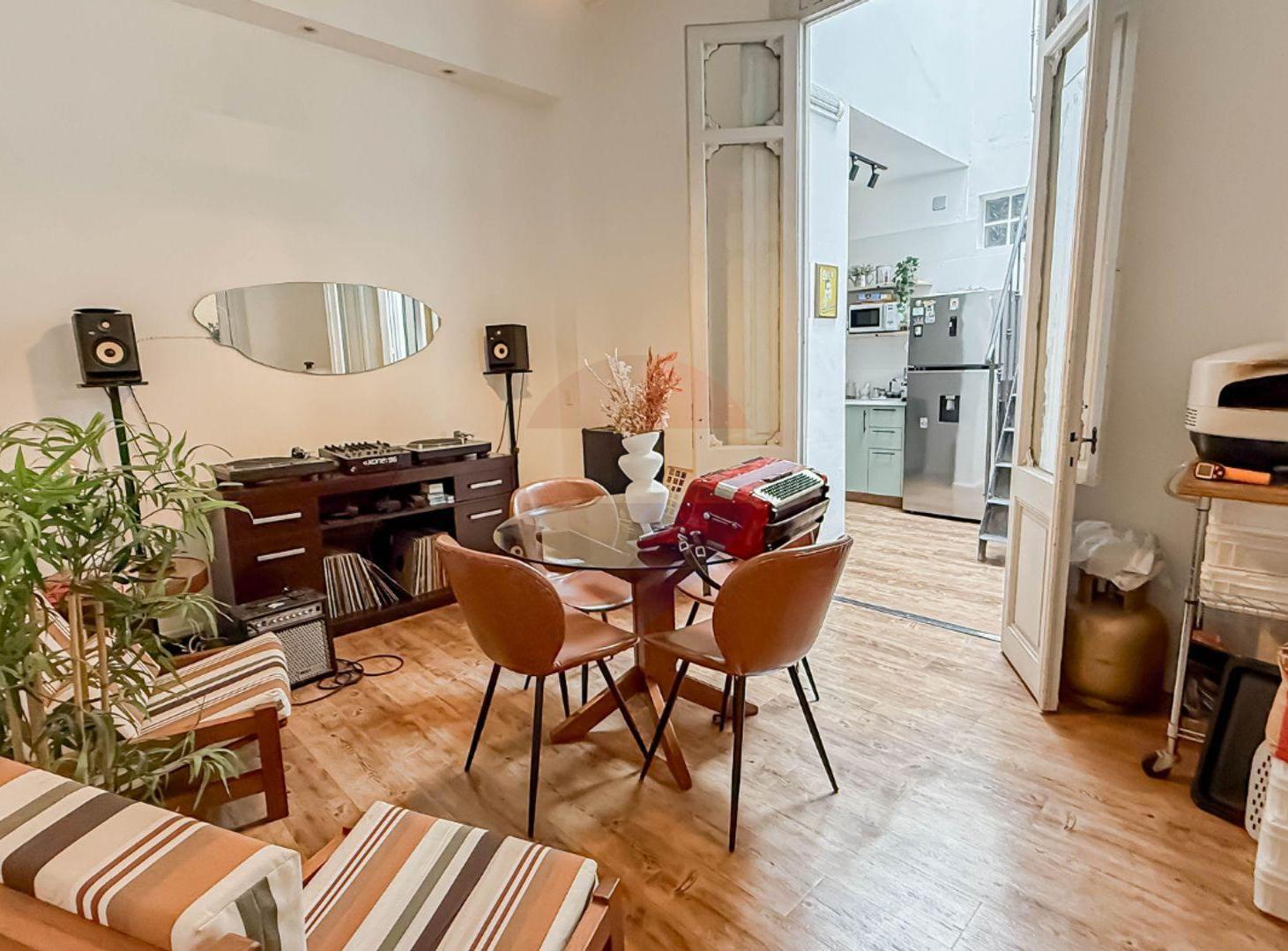 Foto de VENTA AMPLIA CASA + AMPLIO LOCAL EN CENTRO, imagen 2