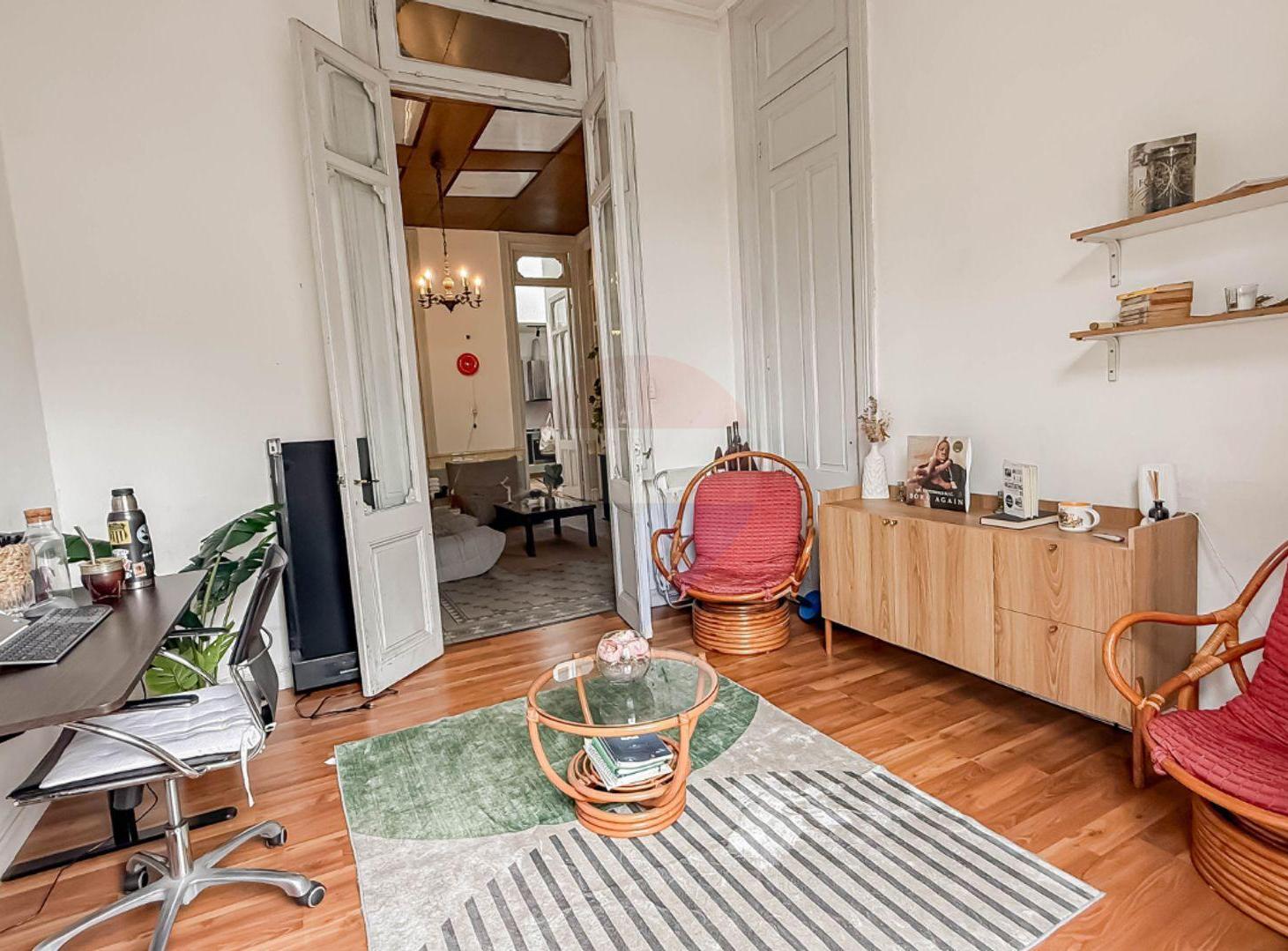 Foto de VENTA AMPLIA CASA + AMPLIO LOCAL EN CENTRO, imagen 3