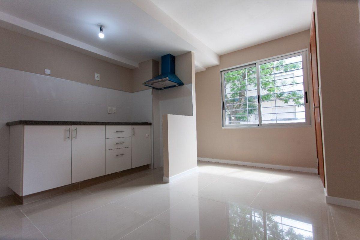 Foto de ALQUILER DUPLEX AL FRENTE GOES 1 DORM CON BALCON, imagen 4